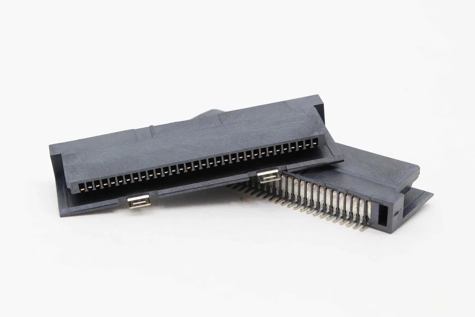 Game Boy Advance SP Cartridge Slot Replacement - Image 1 of 2