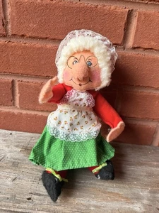 Vintage Mrs. Claus Poseable Christmas Doll With Apron Bonnet & Glasses - Picture 1 of 5