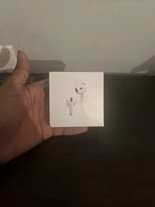 AirPods 4th Generation - Photo 1 sur 4
