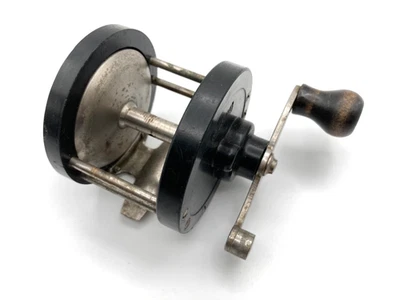 Винтажная рыболовная катушка Sea Scout 5 дюймов в высоту - Изображение 1 из 4