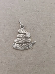 Klapperschlange Schlange signiert Zuni 925 Sterlingsilber Charm Anhänger MADE IN USA - Bild 1 von 4