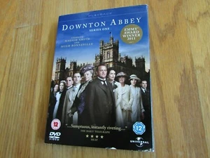 DVD Downtown Abbey Series One Free Shipping! - Picture 1 of 2