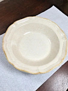 MIKASA Country Charm Large Serving Dish Bowl Golden Beige 9 1/2" FG 000 - Picture 1 of 6