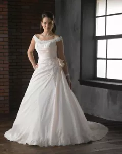 House of Wu Private Collection 110086 Wedding Gown Bridal Dress Sz 14 New NWT - Picture 1 of 8