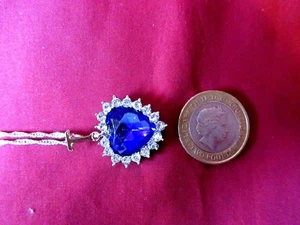 Heart Shaped blue Ocean Crystal Pendant with 18" chain and 2" extender - Picture 1 of 4