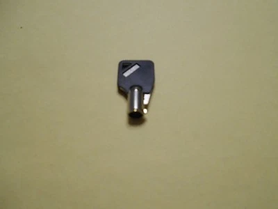 *UNKNOWN BRAND TOOL BOX LOCK KEY 042 FREE SHIPPING