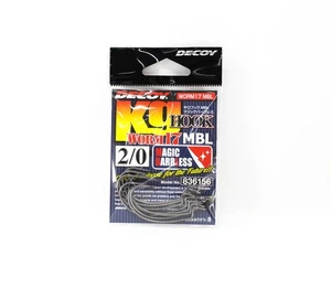 Decoy Worm 17KG Magic Barbless Offset Worm Hooks Size 2/0 (6156) - Picture 1 of 6