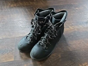 Jelly Pop Stella Damen-Winterstiefel Kampfstiefel schwarz US-Größe 7,5 - Bild 1 von 14