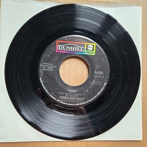 THREE DOG NIGHT Liar/Can't Get Enough Of It 45 7" POP ROCK Record Vinyl Records - Picture 1 of 2