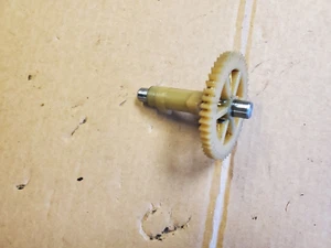Albero a camme motore tosaerba OEM Briggs and Stratton 691449 - Foto 1 di 2