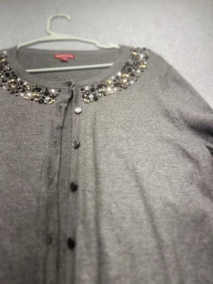 Merona毛衣女式大号灰色串珠纽扣 — 第 1/4 张图片