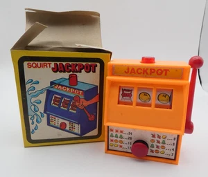 Máquina tragamonedas Squirt Jackpot vintage broma novedad caja original Hong Kong - Imagen 1 de 4