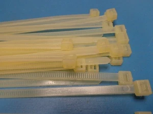 (50) 10.75" 60 LB RESISTENCIA A LA TRACCIÓN CABLE CREMALLERAS NYLON COLOR NATURAL MILSPEC - Imagen 1 de 2