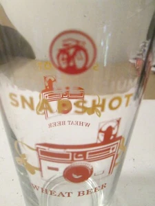 Barware Nuevo Bélgica "Instantánea" Vaso de Cerveza de Trigo con Logotipos de Bicicleta y Cámara De Colección - Imagen 1 de 10