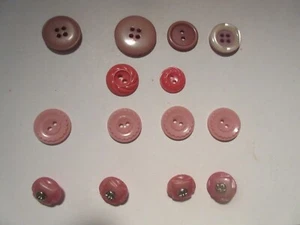 LOT 14 (RP-6) VINTAGE-MIX "PINKs" SM ROUND-FLAT+PAIRS+STONES PLASTIC SEW BUTTONS - Picture 1 of 12