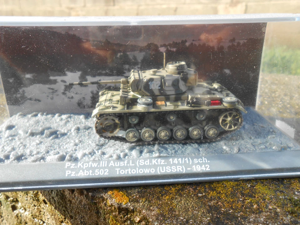 Tank Pz.Kpfw.III Ausf. L. Sch. Pz.Abt.502 Tortolowo USSR - 1942 1/72 - Image 1 of 1
