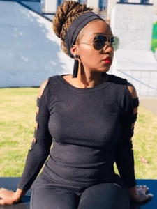 cold shoulder black Top, strappy sleeve - Picture 1 of 2