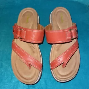 *NEW* Clarks Women's,SZ 6.5 Yacht Beach Sandal Leather upper arch support - Picture 1 of 6