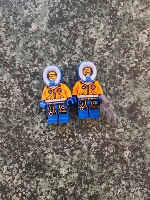 Lot of 2 Lego Arctic Explorer Minifigures Cty0492 - Image 1 of 4