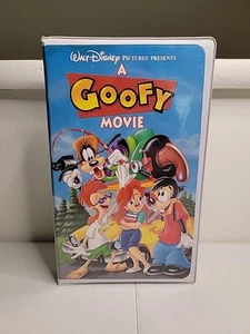 Walt Disney Pictures Presents A Goofy Movie (VHS, 1995) With Clamshell Case VTG - Imagen 1 de 8