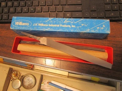 Caja de 8 limas metálicas NOS TRW Williams 6" molino segundo corte EE. UU. Foto 1 de 4