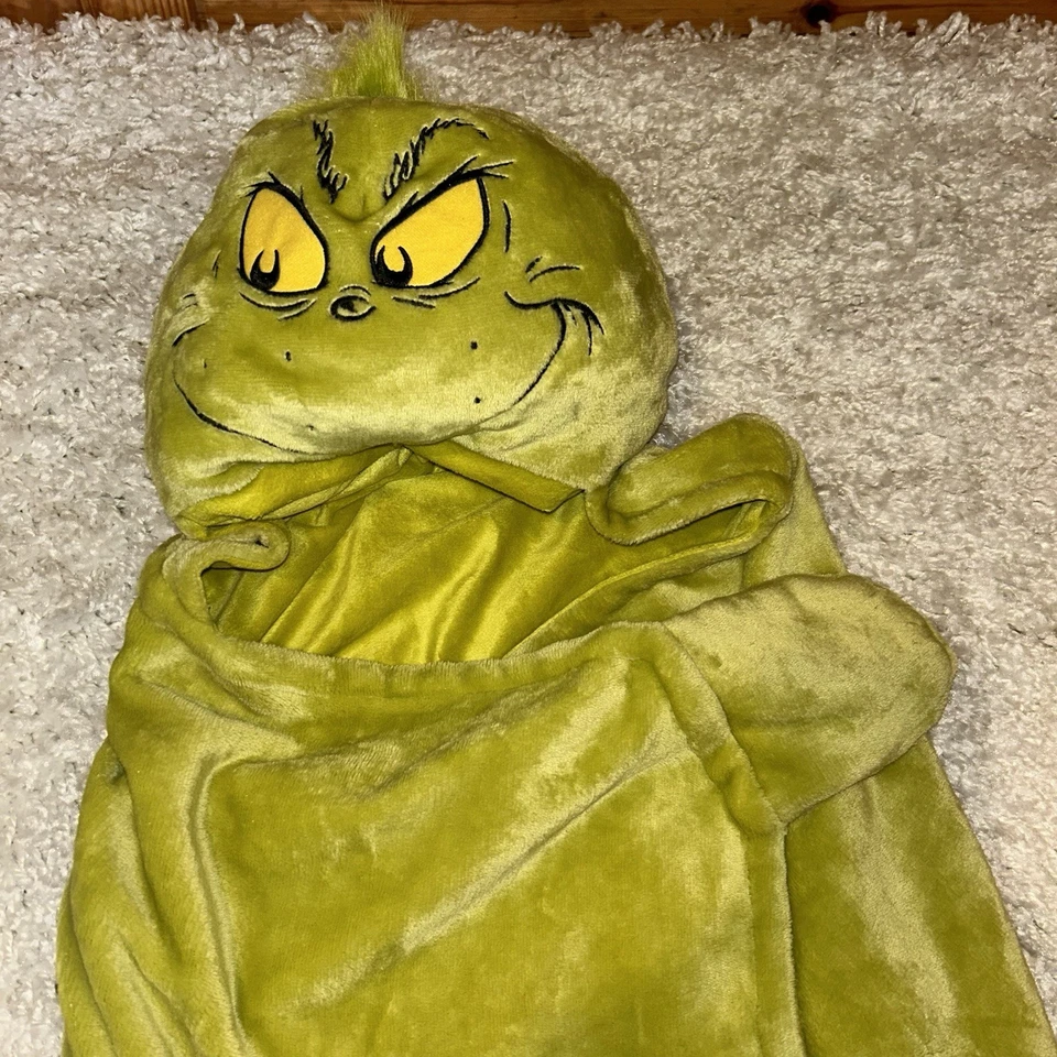 The Grinch Hooded Blanket Green, 30" X 50" - Image 1 of 4