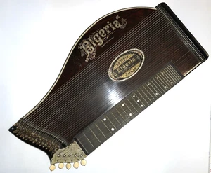 Zither Konzert Elgeria mit Koffer, Notenblätter & Zubehör - Picture 1 of 17