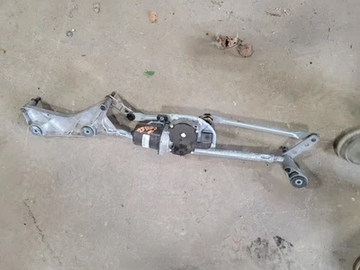 挡风玻璃雨刷电机 166 型 Suv VIN D 适合 16-19 Mercedes GLE-CLASS 1974446 — 第 1/3 张图片