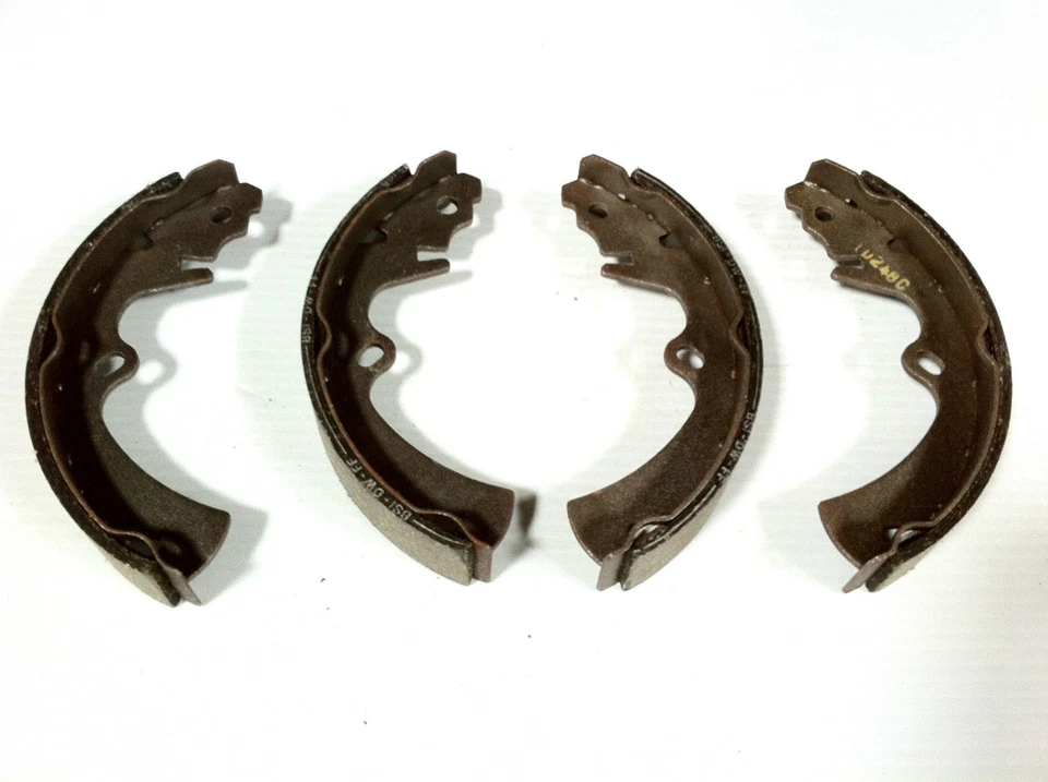 NUEVA ZAPATA DE FRENO DE TAMBOR OLOD STOCK R525 FUERA DE CAJA Foto 1 de 1