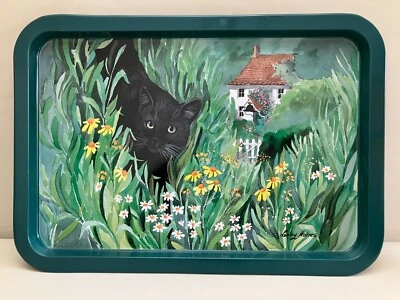 Serviertablett Metall Katze im Garten by Lesley Holmes - Bild 1 von 4