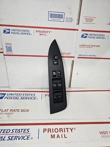 08-14 Nissan Armada Left Front Window Switch OEM 80961ZQ00A - Picture 1 of 7