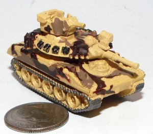 Kleiner Micro Machine Kunststoff M-551 Sheridan Tank in Dark Desert Camouflage - Bild 1 von 5