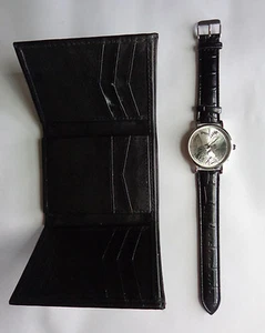 Men's Tri-fold Leather Wallet and Statue of Liberty Watch - Picture 1 of 8
