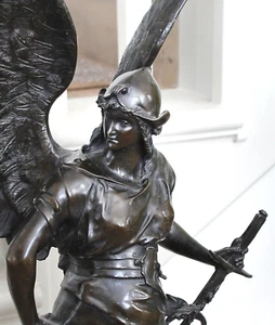 ESCULTURA ESTATUA GRANDE DE BRONCE DE DIOSA VICTORIA ALADA AURORA CON BASE DE MÁRMOL - Imagen 1 de 12