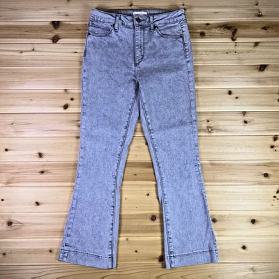 Pantalones de mezclilla Articles of Society para mujer 25 gris lavado corte bota dobladillo ancho Foto 1 de 4