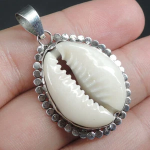 925 Plata Esterlina Blanco Natural Cowrie Carcasa Colgante Hecho a Mano... - Imagen 1 de 6