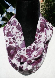 Infinity Schal, lila Farbmotiv, Chiffon, Handarbeit, super für Urlaub - Bild 1 von 24