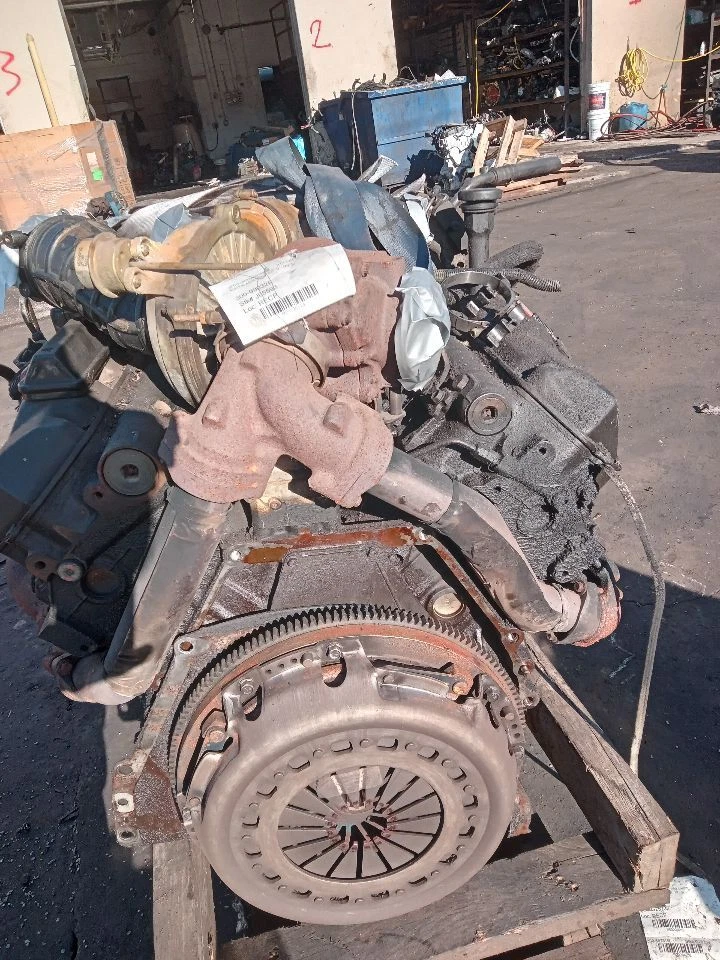 Used Engine Complete Assembly fits: 2001 Ford F250SD PICKUP 7.3L VIN F 8th digit Foto 1 de 4