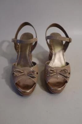 Tacones de cuña de corcho charol nude Joan & David para mujer 9 * Foto 1 de 4