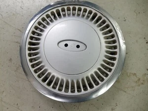 *ONE* Vintage 1986-1991 Ford Taurus 14" Wheel Cover Hubcap USED. #852 - Picture 1 of 7