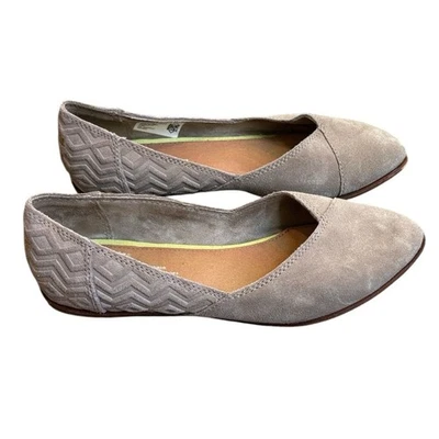Toms Jutti Suede Flats Womens 6.5 Taupe Pointed Toe Chevron Detail - Image 1 of 4