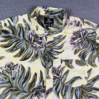Volcom Shirt Mens XL Yellow Floral Palm Leaves Hawaiian Bamboo Viscose Button Up - Image 1 of 4