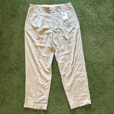 Nuevos Pantalones de Golf Cutter Buck Plisados Para Hombres 38 x 32 Caqui Calce Clásico Puños Nuevos con Etiquetas Foto 1 de 4
