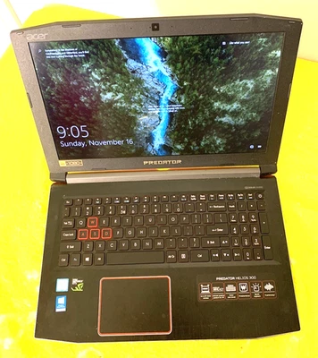 Acer Predator Helios 300 15.6" Core i7-7700HQ 2.80GHz 512 SSD 16GB Ram W10H - Image 1 of 4