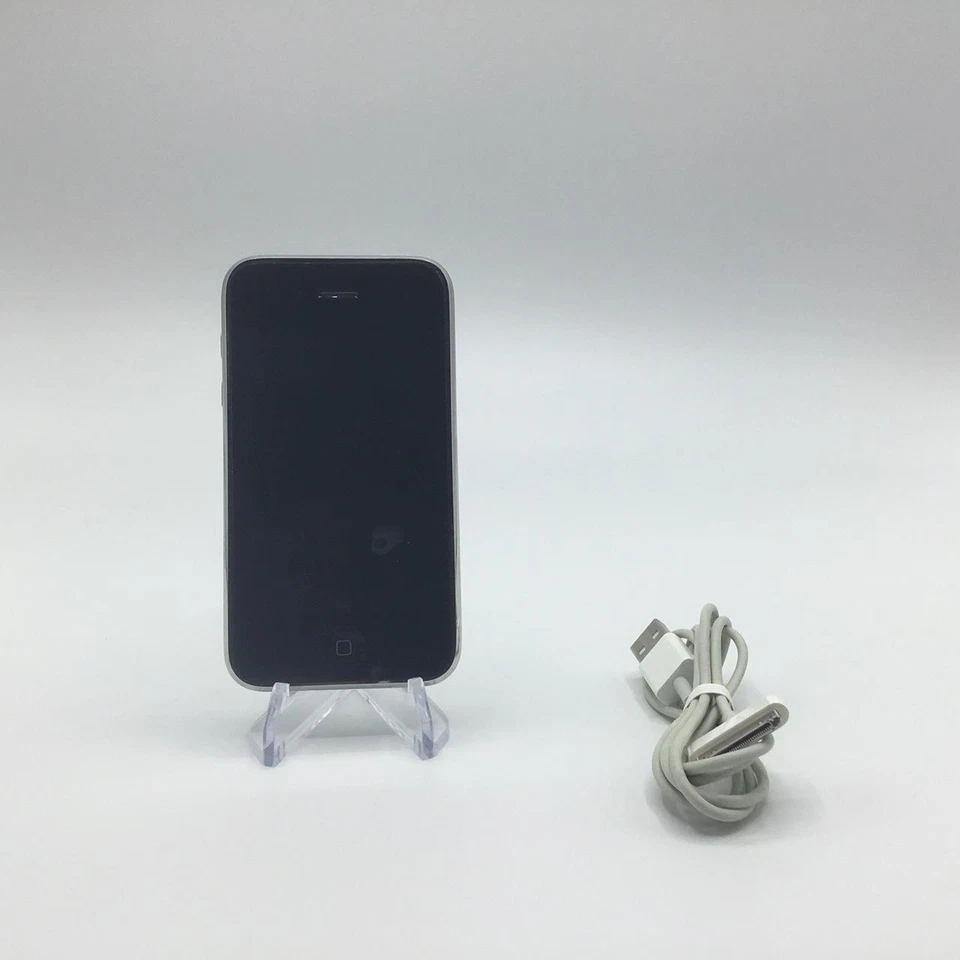 2009 Apple A1303 iPhone 3GS - 16 GB - Unlocked - White (MC136LL/A) - Image 1 of 2