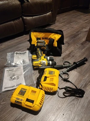 Pistolas DeWalt DCD999 20v y cargadores DCB118 X2 Foto 1 de 4