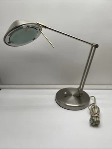Vintage TENSOR Atomic Age Brushed Nickel Table Desk Lamp Light LT627 Silver Gold - Picture 1 of 13
