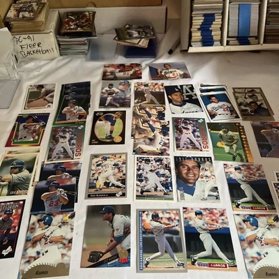 Eric Karros Lote de 50+ Tarjetas Dodgers Incluyendo Fleer y Upperdeck Rookies Foto 1 de 4