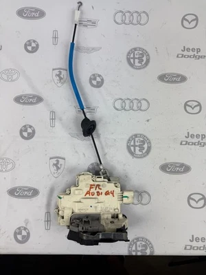 Actuador de cerradura de puerta delantera derecha AUDI A4 2009-2016 OEM 8J1837016B Foto 1 de 4
