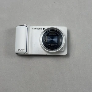 SAMSUNG Galaxy Camera White EK-GC110 Touch Screen 8GB 16.3MP UNTESTED PARTS READ - Picture 1 of 18
